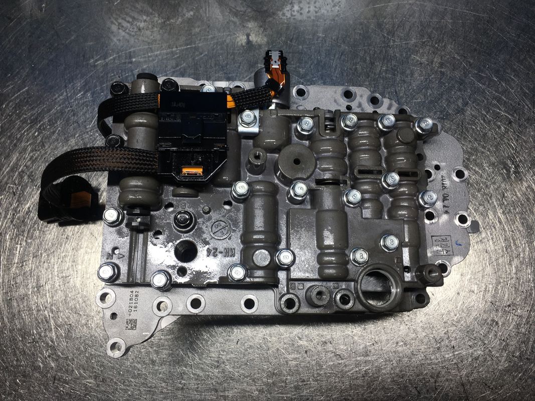 K2500 A4CF1 Korpus zaworu skrzyni biegów OEM NO 4621023000 4621023020 dla części Hyundai Kia
