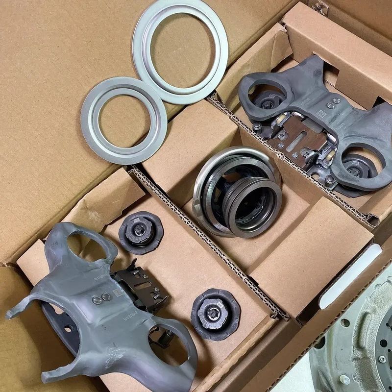 6DCT250 DPS6 Zestaw widelca łącza biegów dla Forda 602000800 1972-1983 Rok