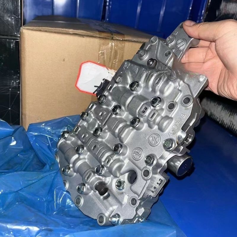 09G TF-60SN Karoseria zaworu skrzyni biegów dla Audi VW Jetta Golf Passat Touran 2003-2011