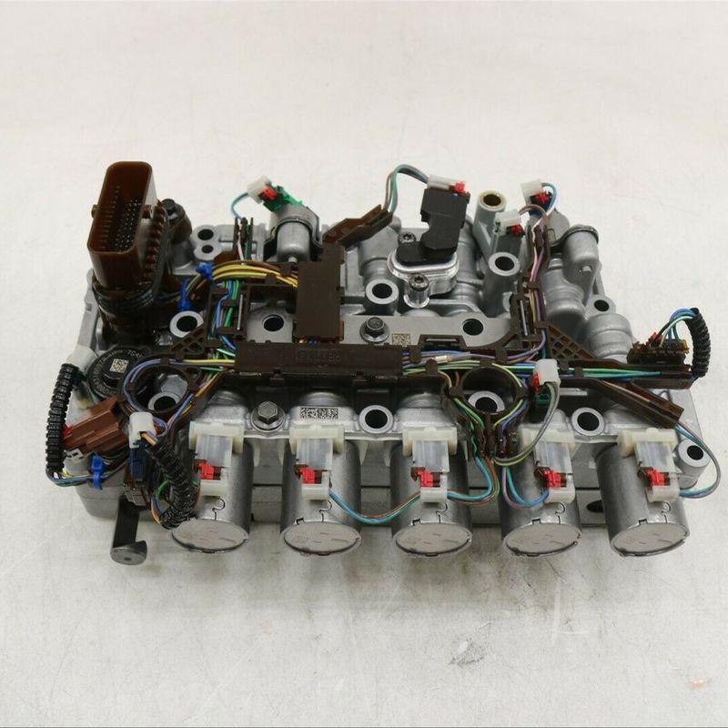 7 kg Ford Escape EDGE Transmission Part 8F24 8F35 Zestaw nadwozia zaworu z zużyciem