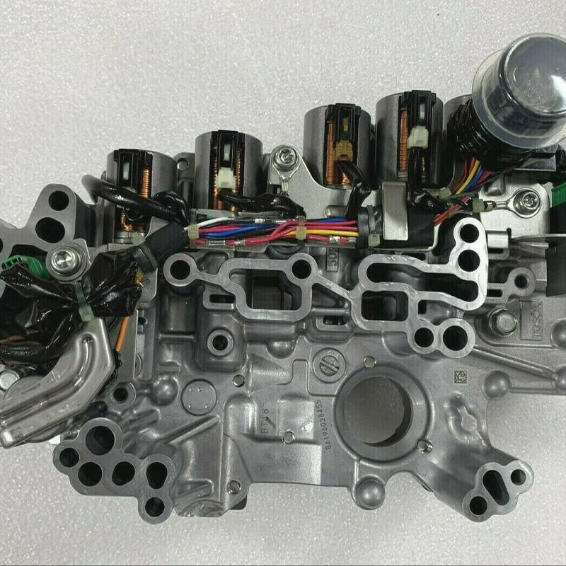 Genuine VERSA CVT AUTOMATIC GEARBOX JF020E KONTROL VALVE ASSEMBLY na lata 2012-2013 NV200