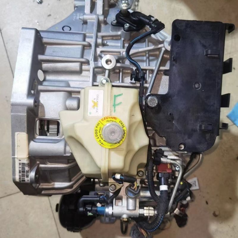 Zestaw skrzyni biegów biegów JEEP C635 z podwójnym sprzęgłem 1.4T 2WD