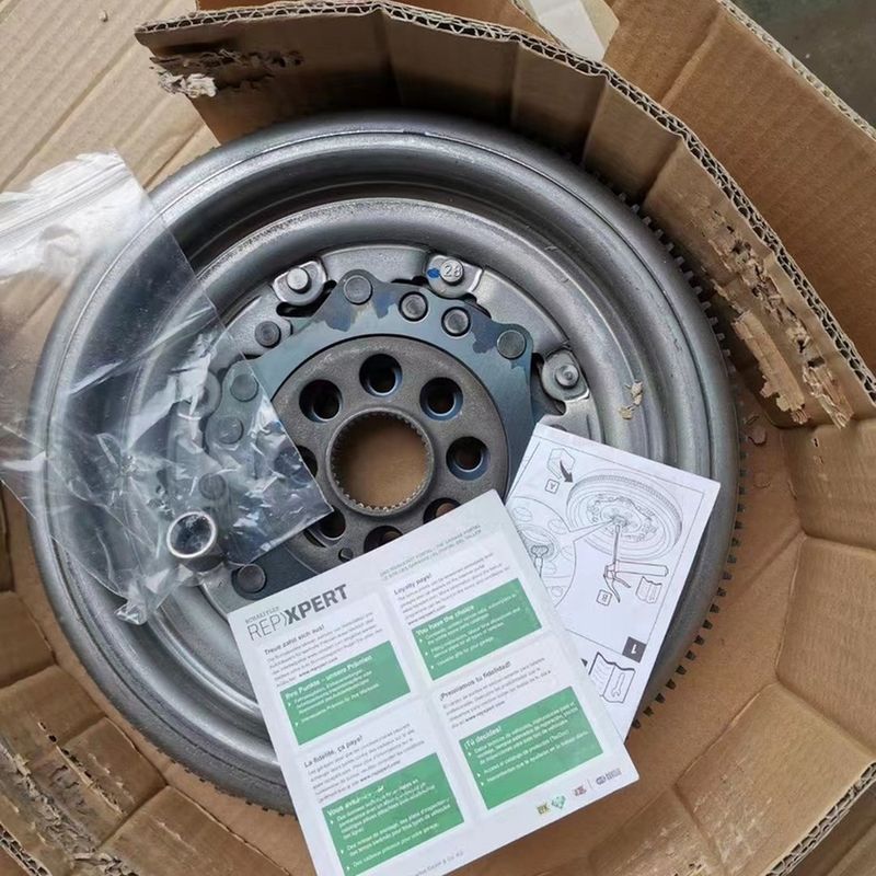 Zestaw sprzęgła dla Audi SEAT SKODA VW DQ250 06J105266D Podwójna masa koła przenośnego numer części 36001826