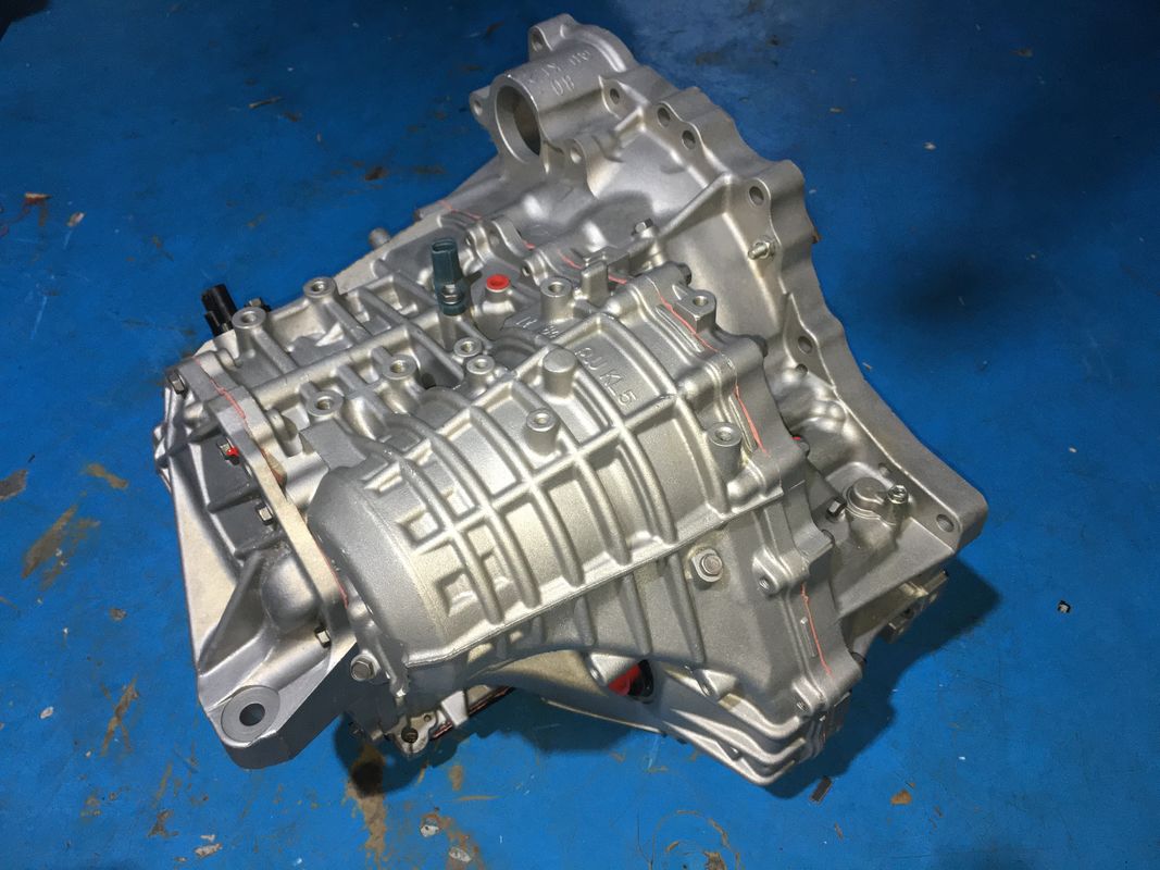 Odbudowana skrzynia biegów automatycznej U151F 30500-48340 Do 2008-2015 Toyota Highlander Lexus RX350 3.5L 4WD
