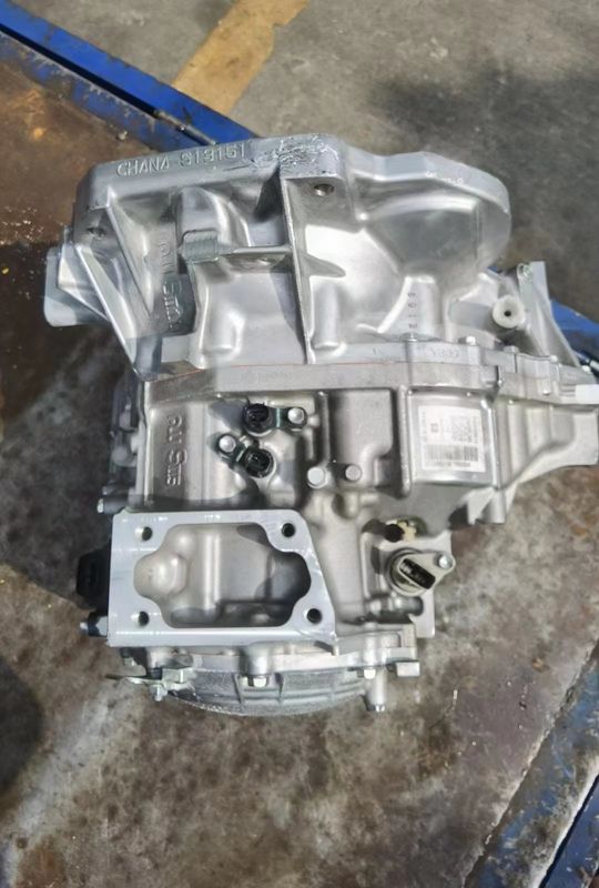 odnowiony zestaw skrzyni biegów automatycznych 4 prędkości 1500010-B01 do 2012-2016 CHANGAN CS35 1.6L 2WD