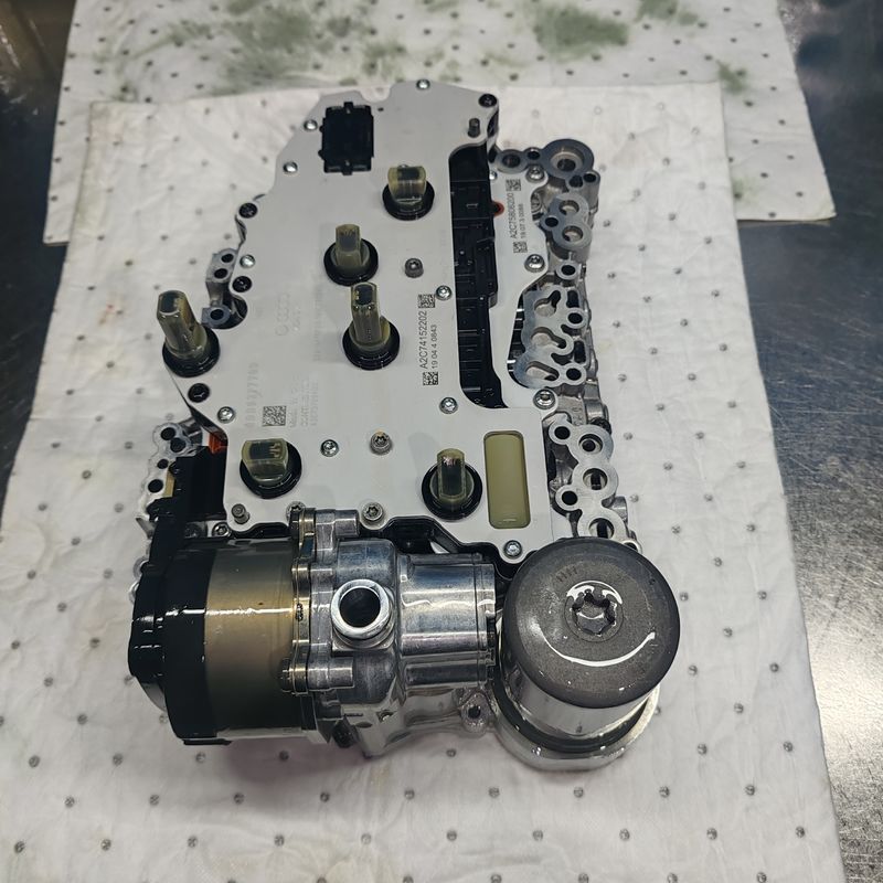 DQ400 0DD Hybrid automatyczna skrzynia biegów jednostka mechatroniczna i zestaw oprogramowania dla modeli Volkswagen Audi PHEV